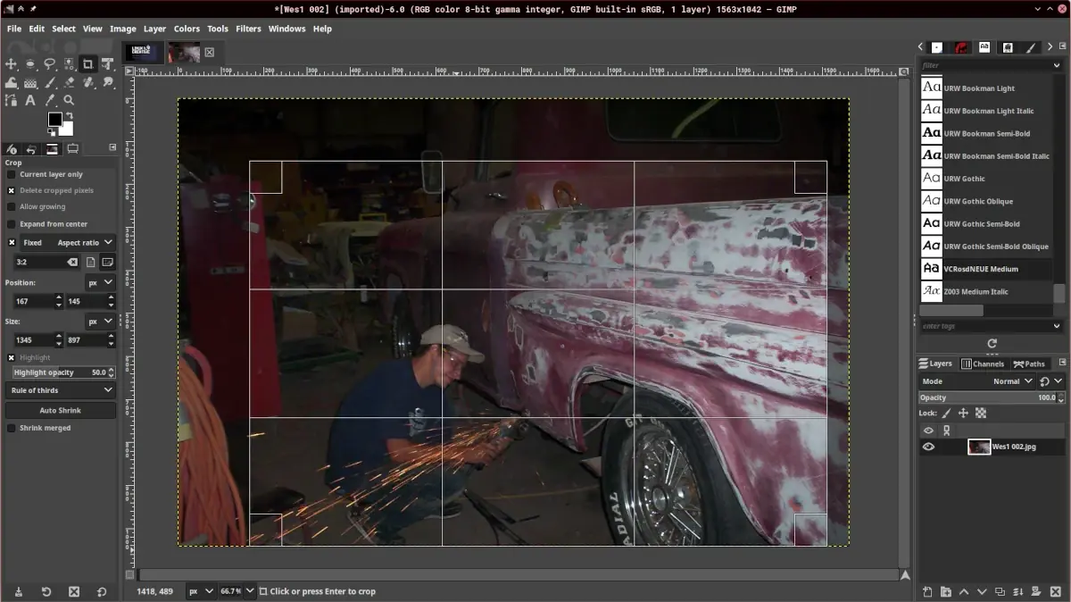 example of cropping an image in GIMP